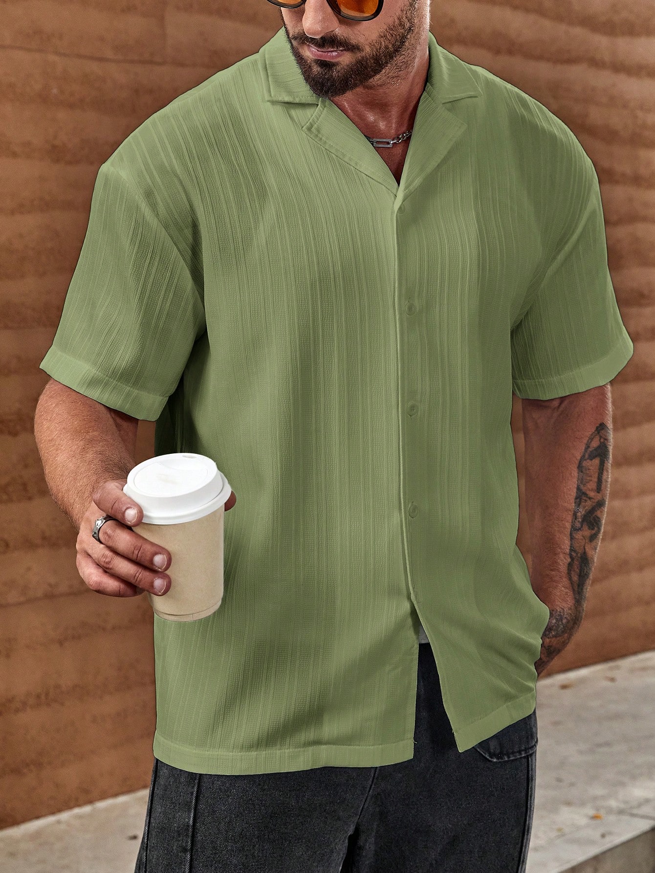 Manfinity KASUA Loose Fit Men Solid Color Button-Up Shirt - Image 1