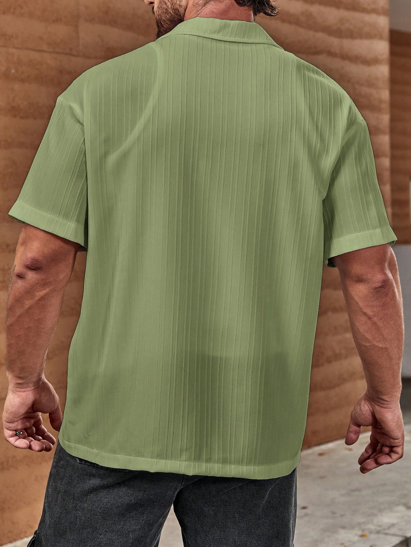 Manfinity KASUA Loose Fit Men Solid Color Button-Up Shirt - Image 2