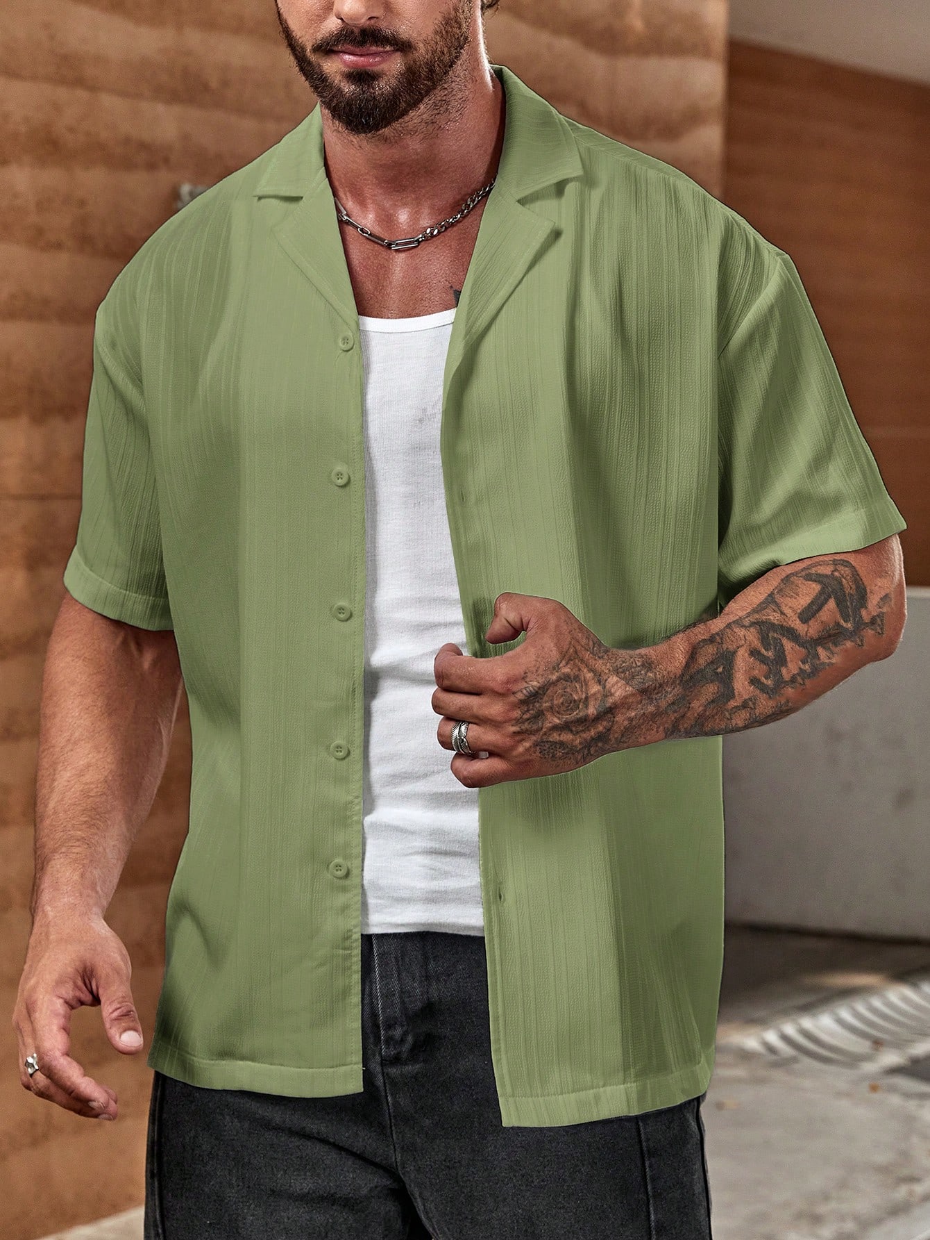 Manfinity KASUA Loose Fit Men Solid Color Button-Up Shirt - Image 3