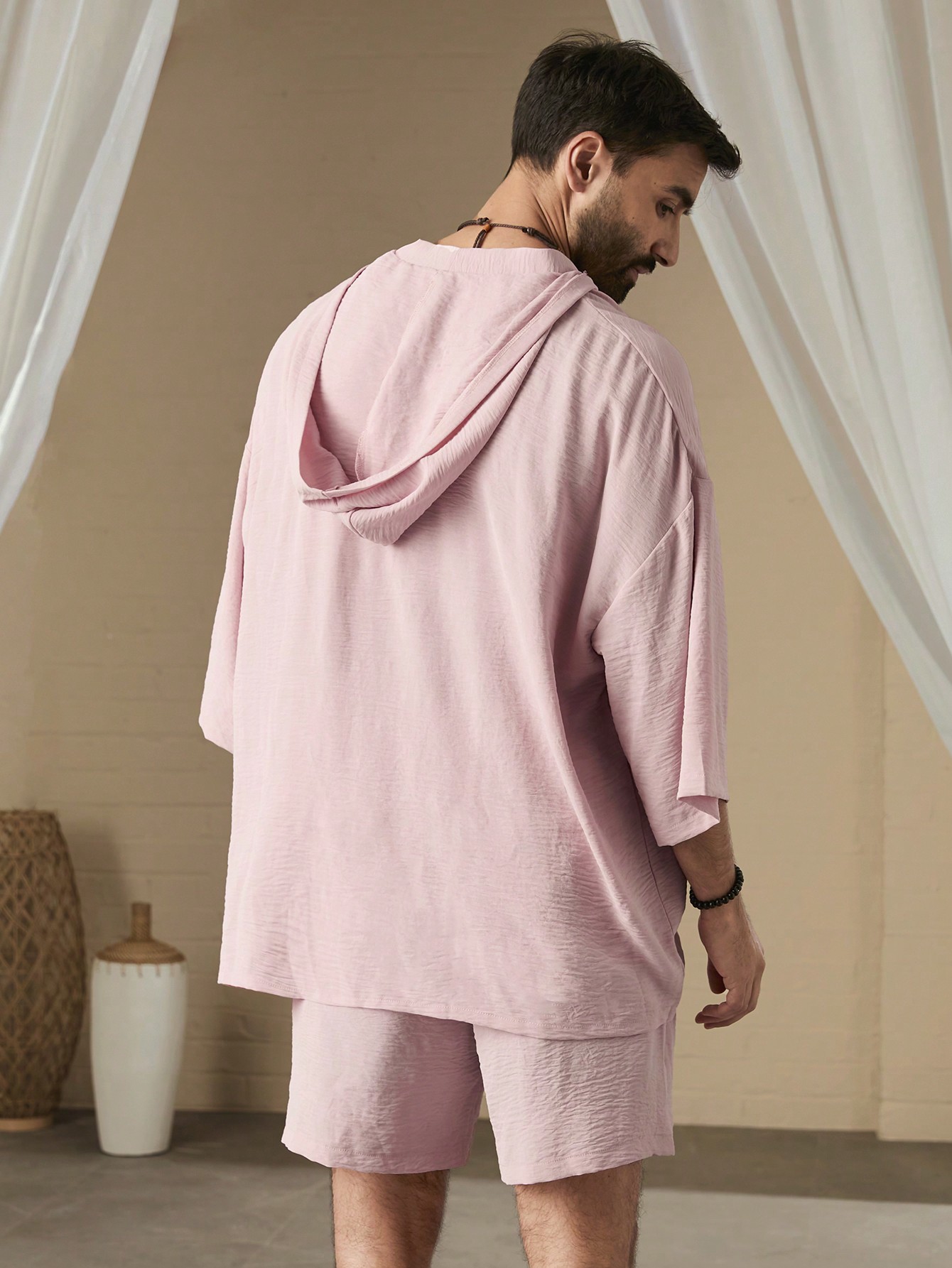 Manfinity KASUA Men Simple Pocket Patched Casual Hooded Shirt & Shorts Set - Image 2