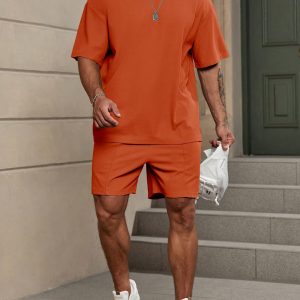 Manfinity KASUA Loose Fit Men Solid Drop Shoulder T-Shirt & Shorts Set - Image 5