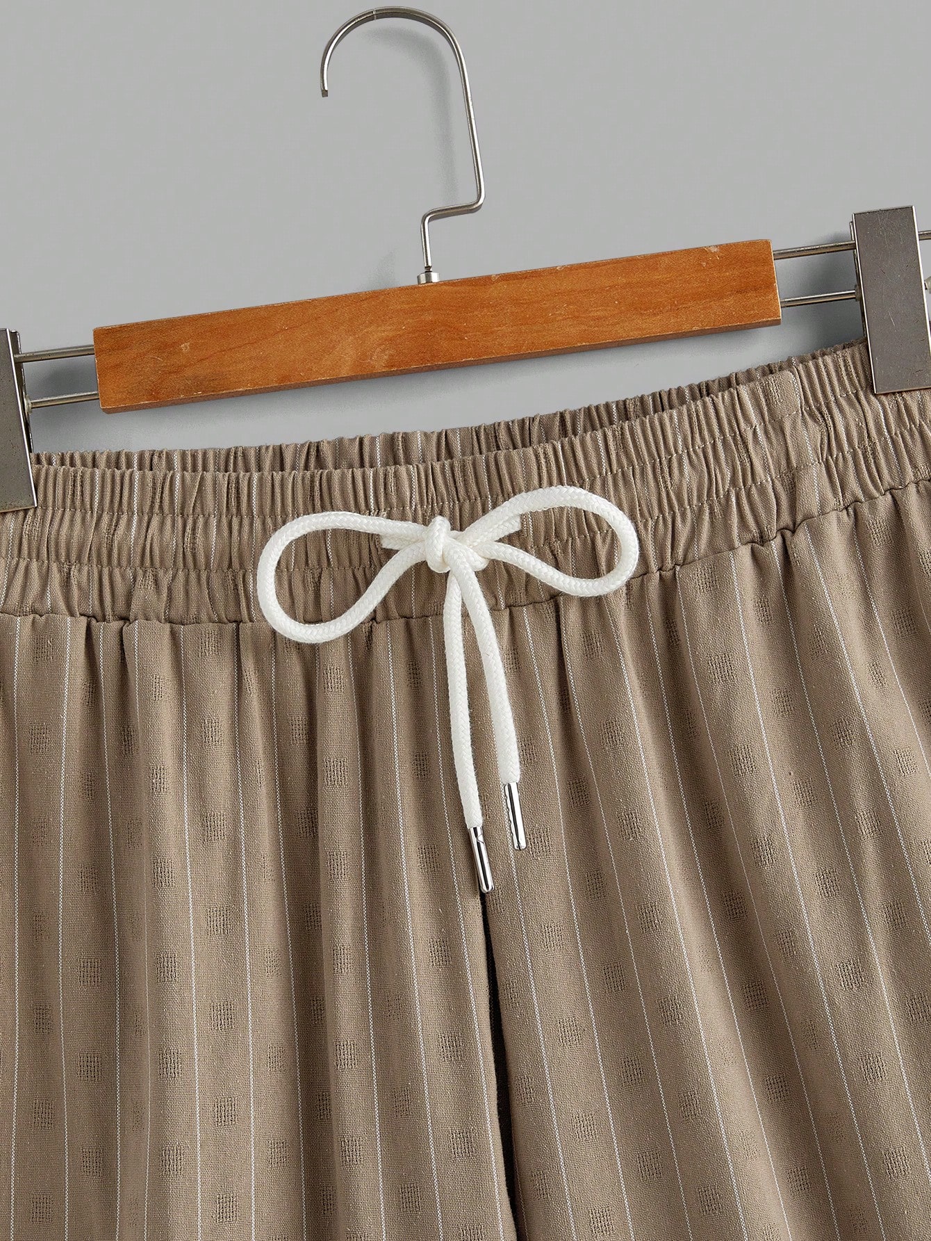 Manfinity KASUA 2pcs Men??s Casual Solid Color Button Front Shirt & Drawstring Waist Pants Set, Summer - Image 4