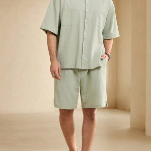 Manfinity KASUA Men??s Summer Solid Color Loose Fit Pocket Short Sleeve Casual Shirt And Shorts Set - Image 6