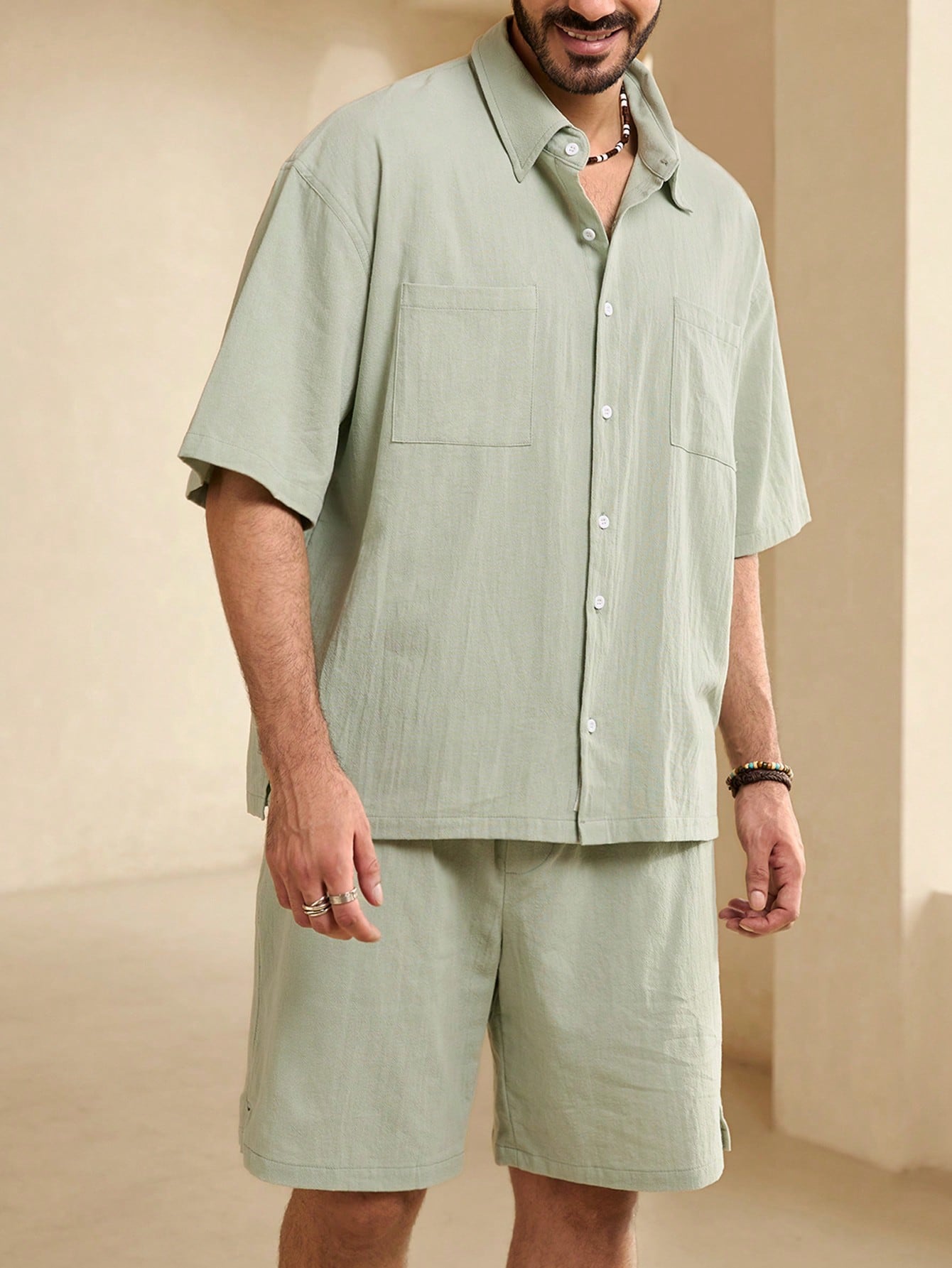 Manfinity KASUA Men??s Summer Solid Color Loose Fit Pocket Short Sleeve Casual Shirt And Shorts Set - Image 7