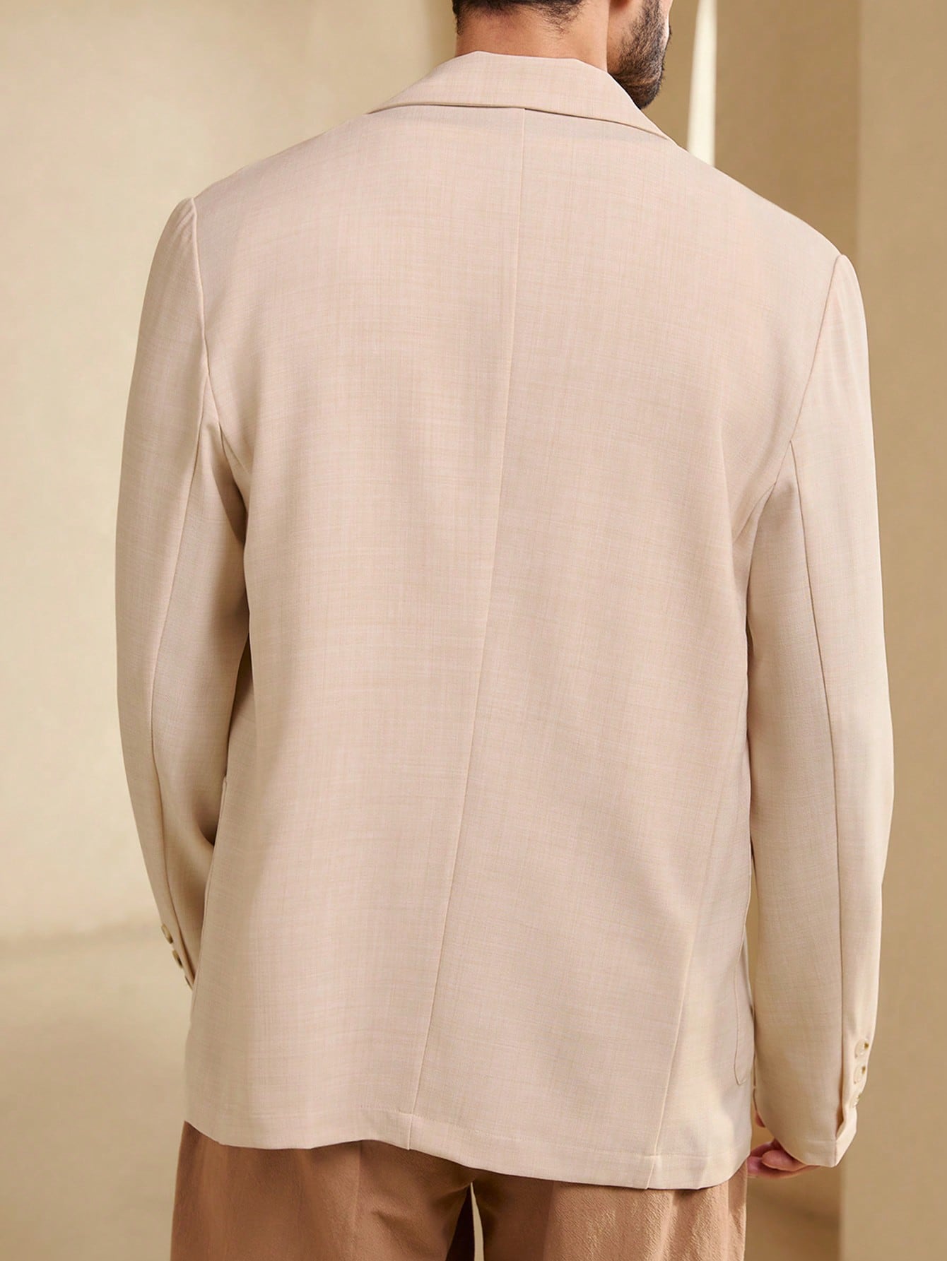 Manfinity KASUA Men Solid Lapel Neck Blazer For Dailywear - Image 2