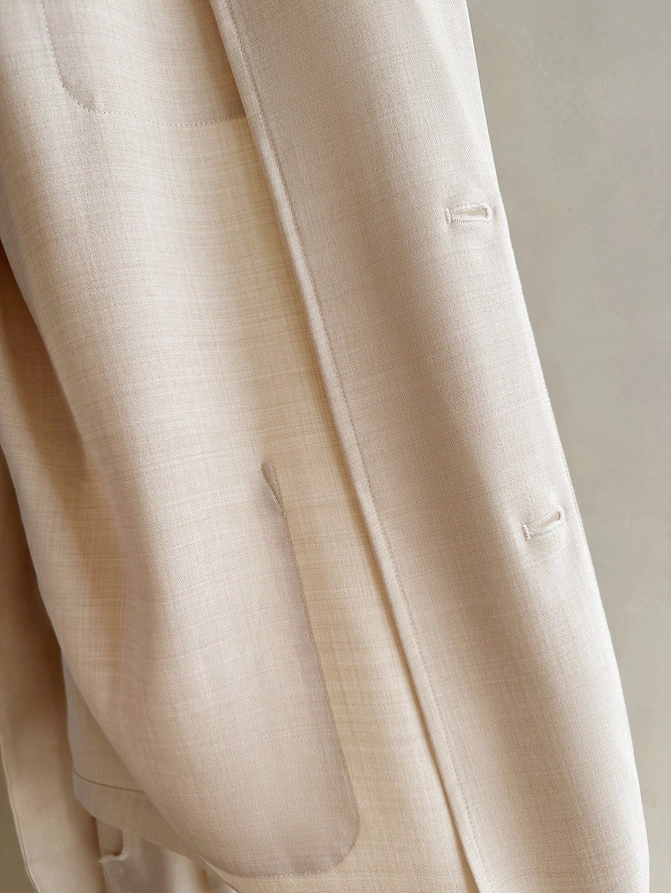 Manfinity KASUA Men Solid Lapel Neck Blazer For Dailywear - Image 9