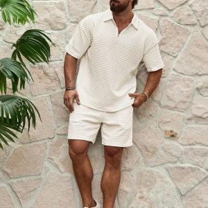Manfinity KASUA Men??s Textured Short Sleeve Top And Shorts, Summer 2pcs Set - Image 4