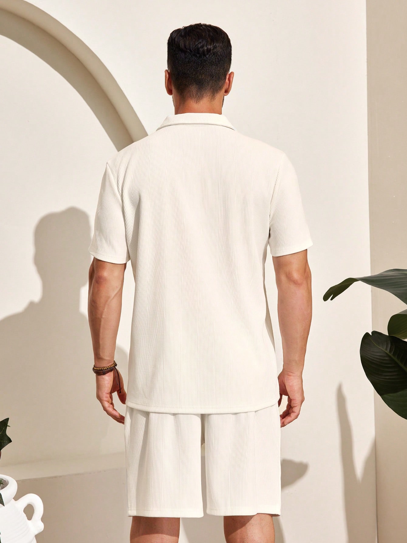 Manfinity KASUA Men??s Summer Casual Solid Color Polo Shirt And Shorts Set - Image 2