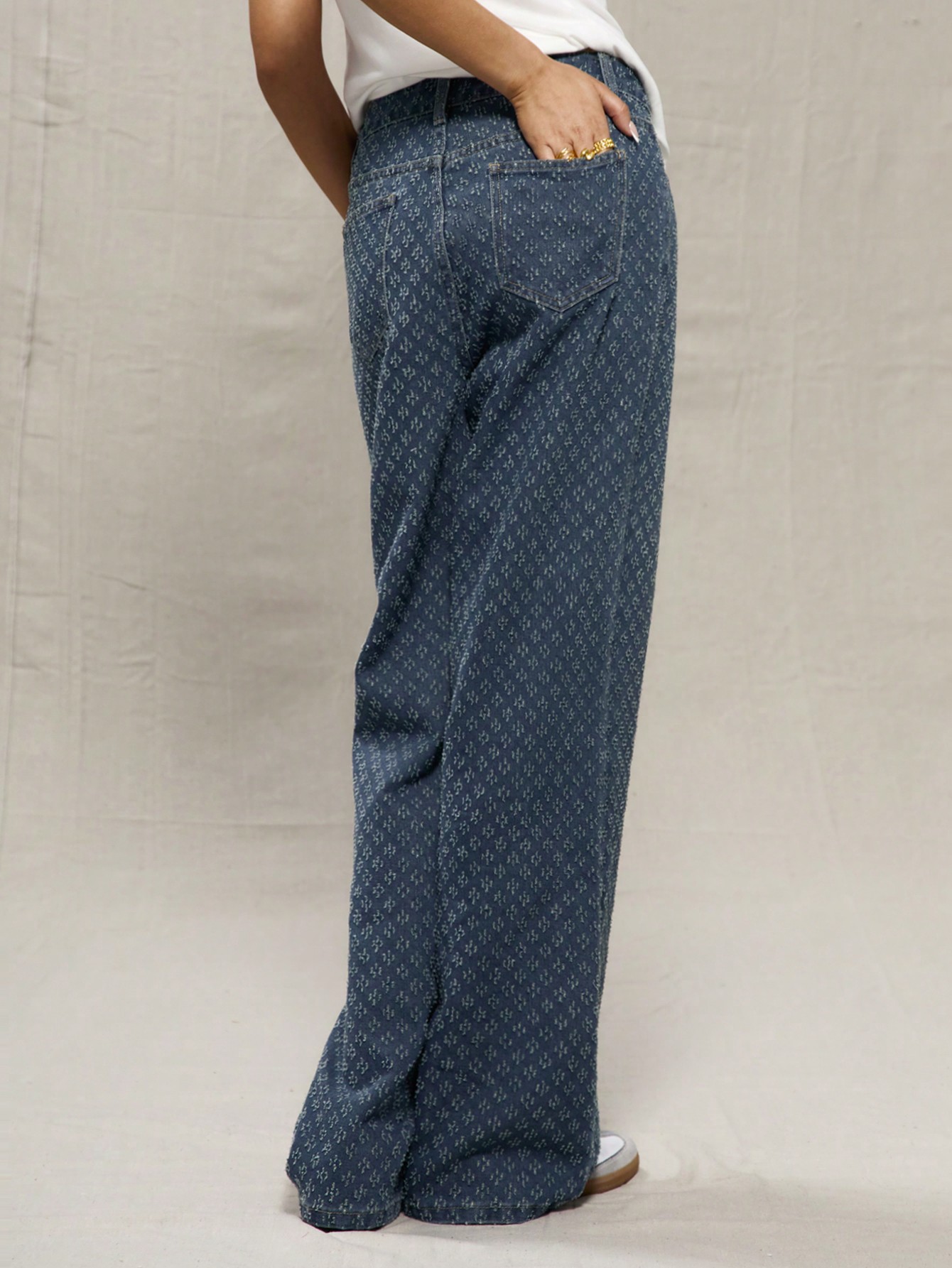MUSERA Dark Wash Textured Wide Leg Jean - Image 2