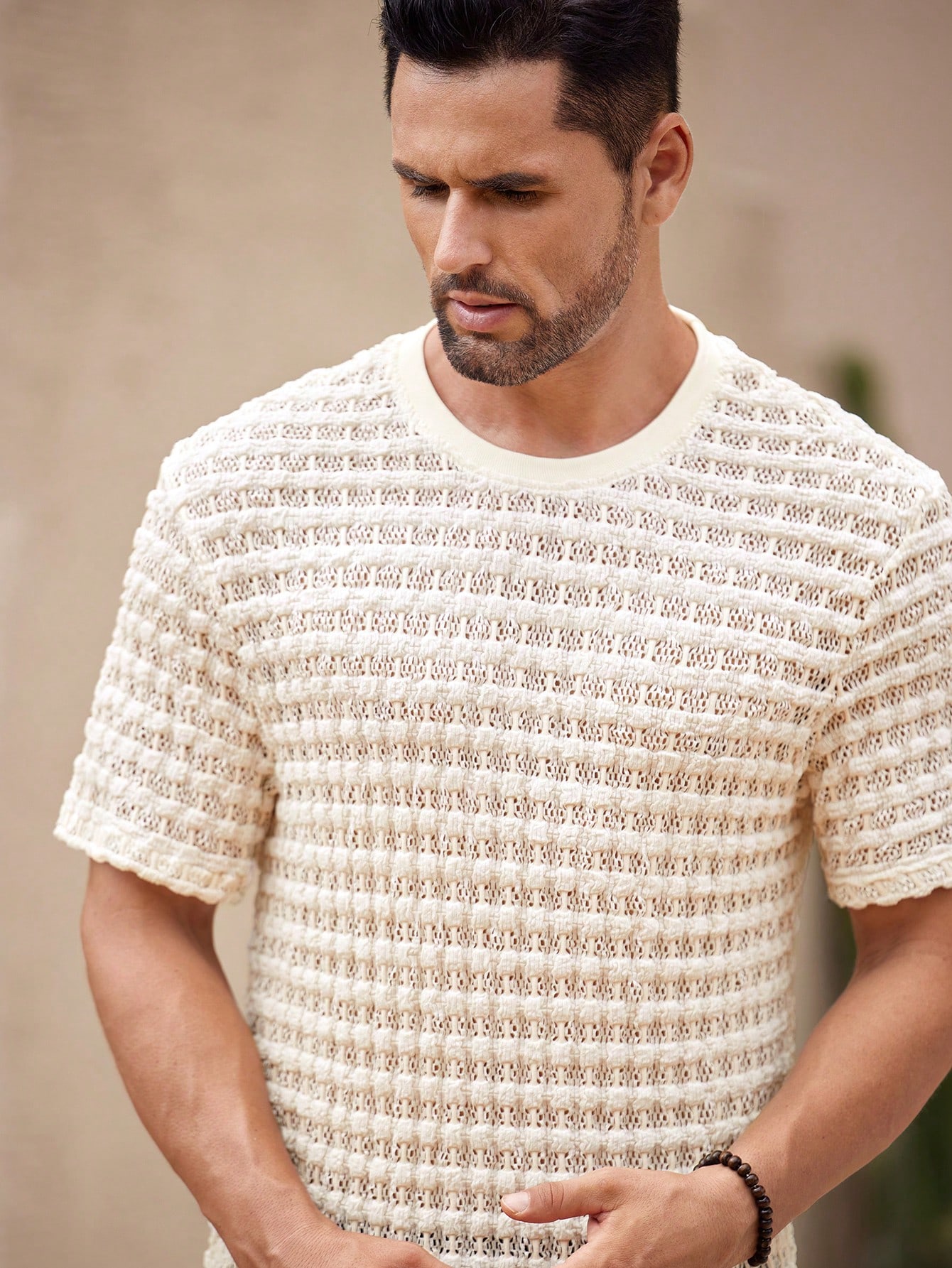 Manfinity KASUA Men??s Solid Color Textured Crew Neck Hollow Out Short Sleeve T-Shirt - Image 1