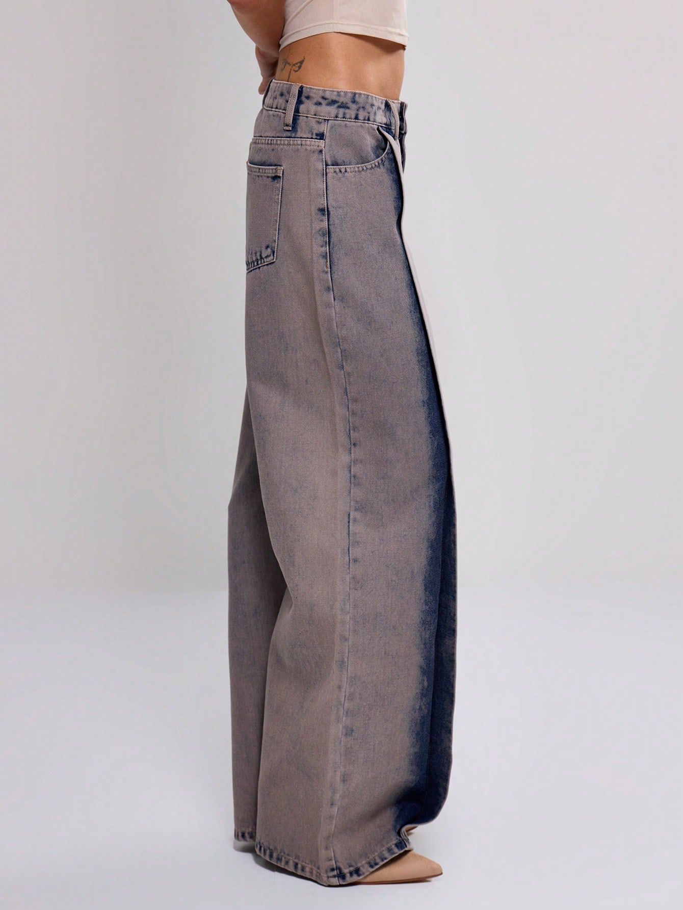MUSERA Low Rise Front Pleat Straight Leg Jeans - Image 4