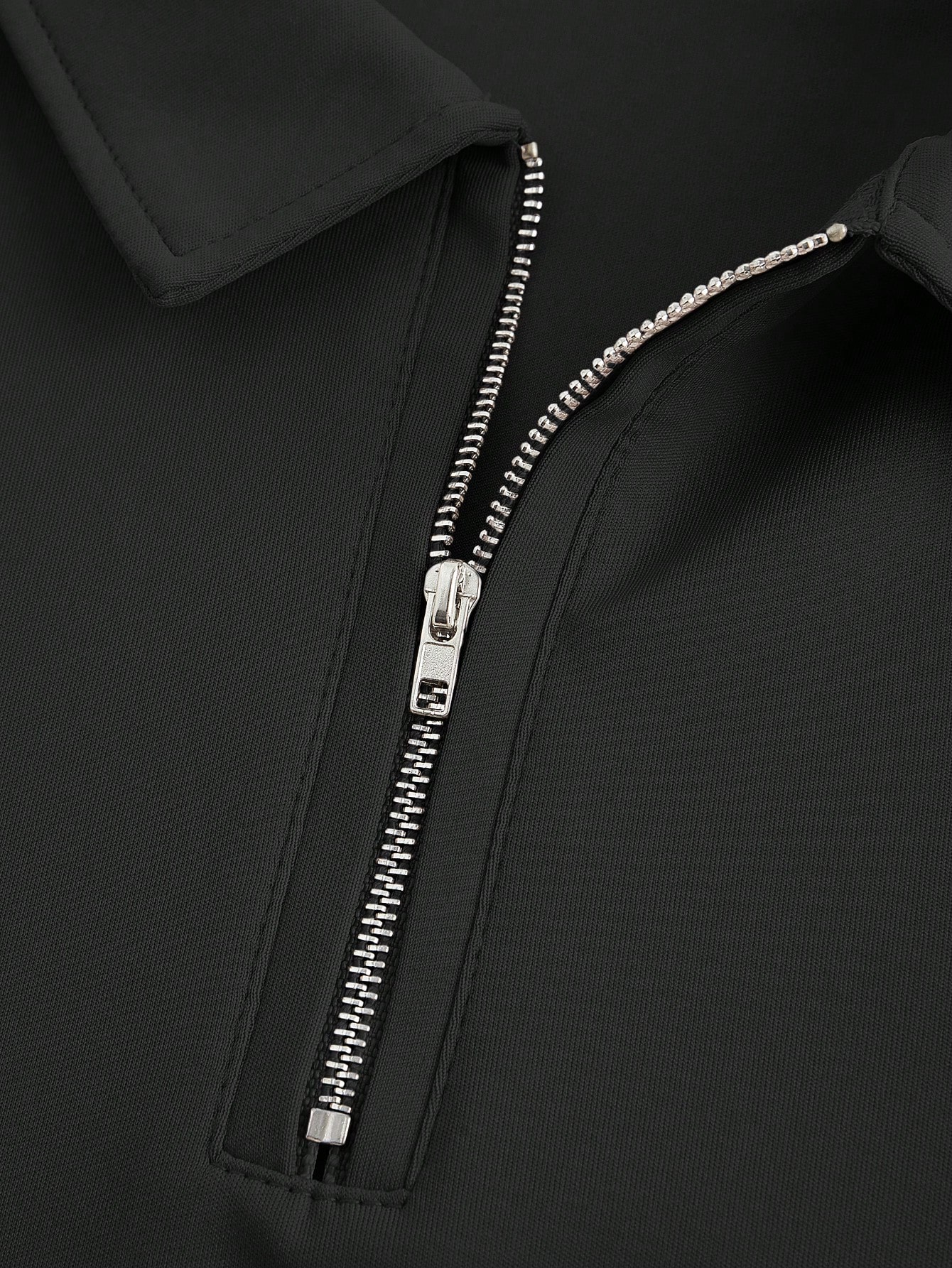 Manfinity KASUA Men??s Solid Color Half-Placket Zipper Short Sleeve Polo T-Shirt And Drawstring Waist Shorts Set, Summer - Image 8