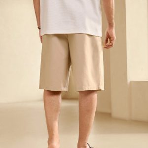Manfinity KASUA Men??s Solid Color Loose Fit Pleated Casual Shorts - Image 2