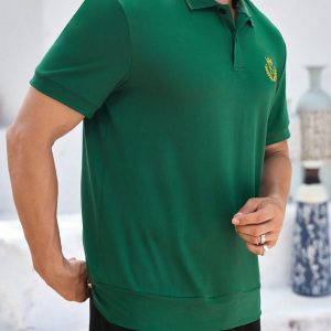Manfinity KASUA Men??s Green Button-Collar Polo Shirt With Golden Embroidery, Casual Everyday - Image 3