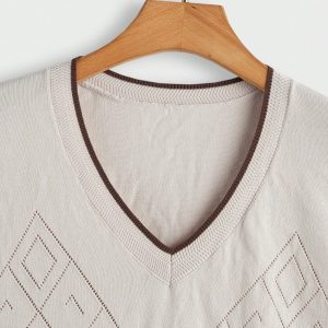 Manfinity KASUA Men??s V-Neck Sleeveless Simple Knit Sweater Vest, Casual Daily Wear - Image 3