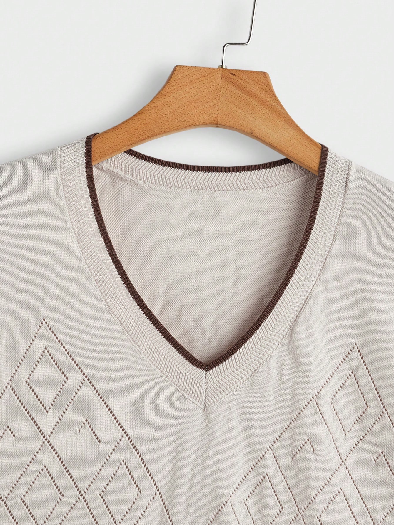 Manfinity KASUA Men??s V-Neck Sleeveless Simple Knit Sweater Vest, Casual Daily Wear - Image 3