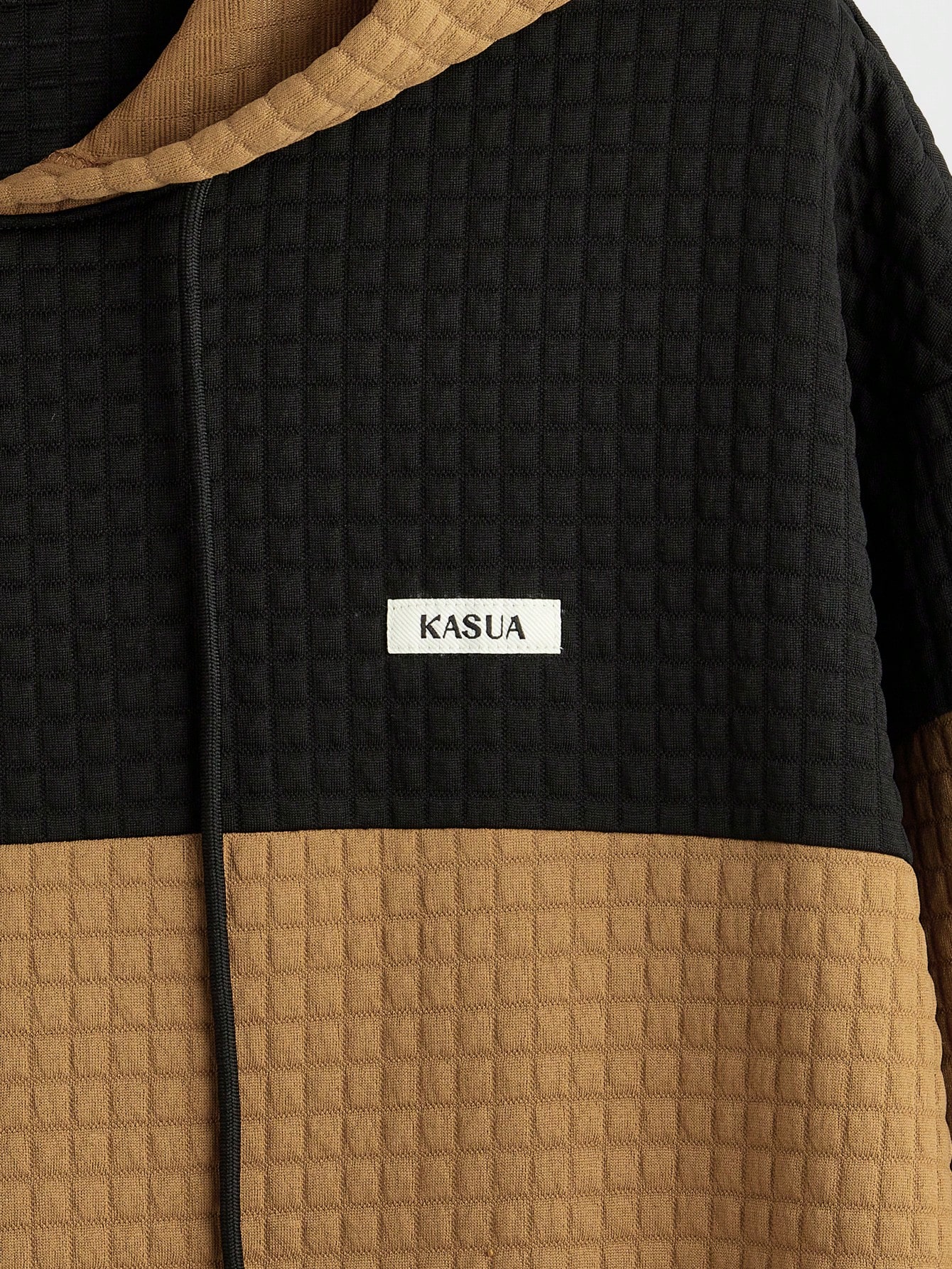 Manfinity KASUA Men??s Solid Color Splice Pocket Long Sleeve Minimalist Casual Hoodie - Image 3