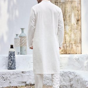 Manfinity KASUA Men??s White Stand Collar Partial Button Front Long Sleeve Shirt - Image 4