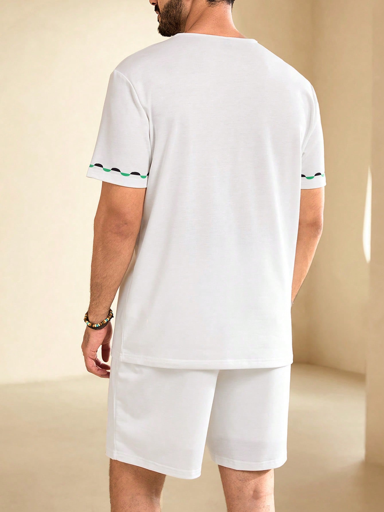 Manfinity KASUA Men Summer Vacation Geometric Printed Round Neck Short Sleeve Casual T-Shirt And Drawstring Waist Shorts Set - Image 2