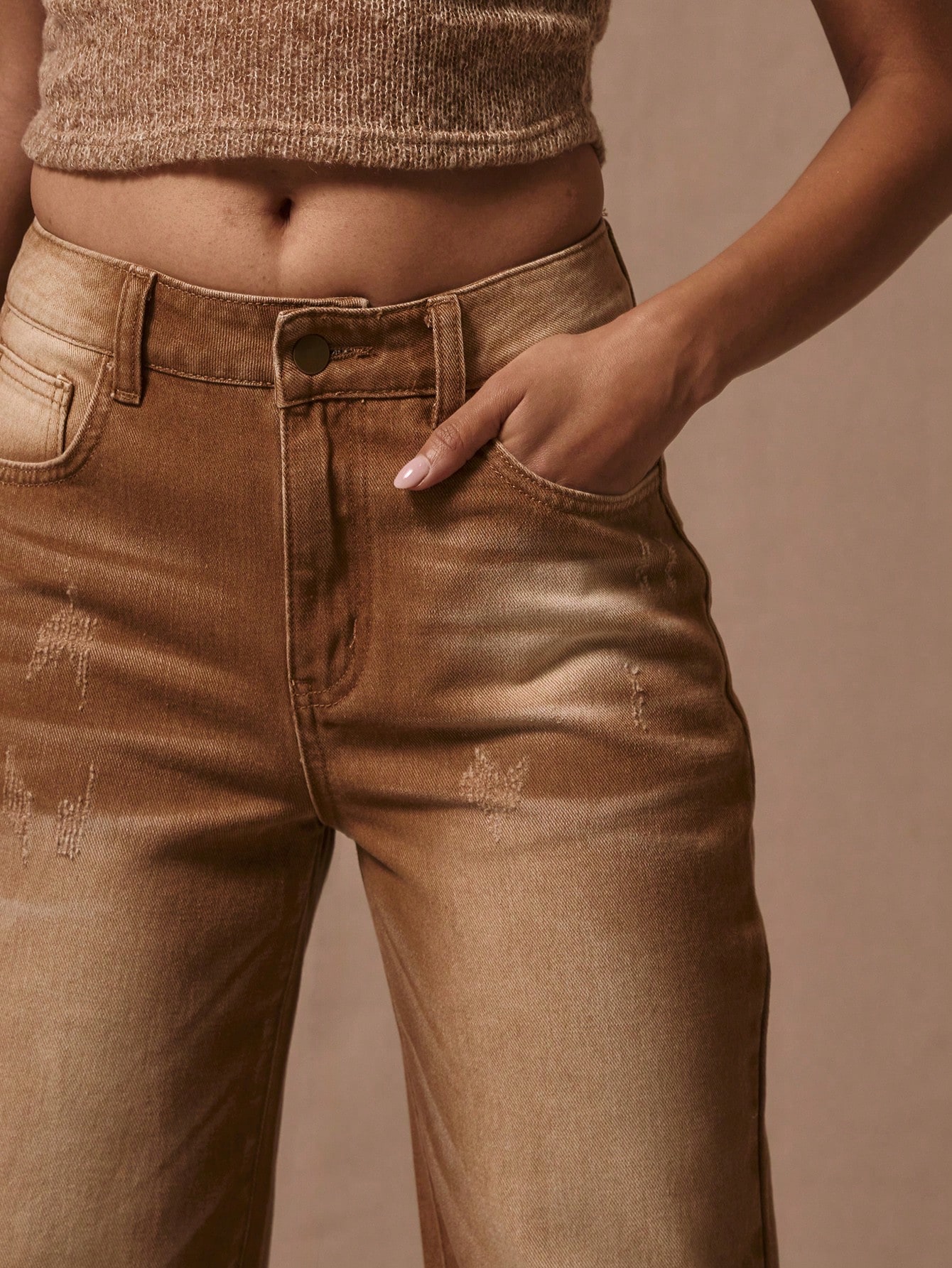 MUSERA Distressed Straight Leg Fit Jeans - Image 5