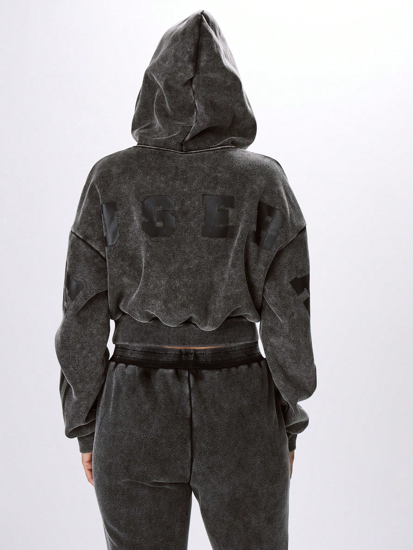 MUSERA Cropped Hooded Acid Wash Sweatshirt - Image 5